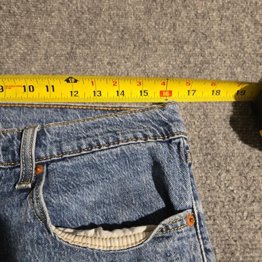 Levis levis 502